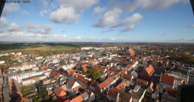 Webcam Greifswald - Blick über die Dächer der Stadt